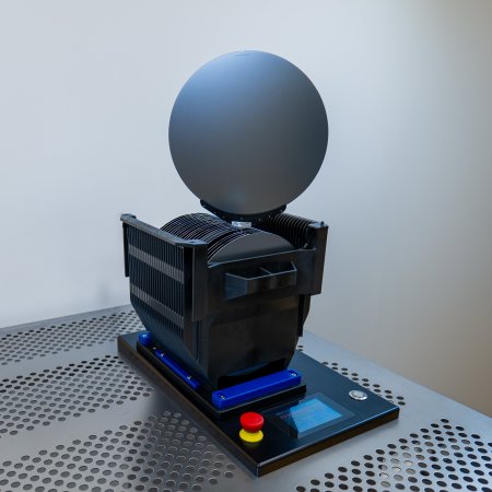 Automatic single wafer presenter (WHS-P1) 150 mm (6”) incl. table